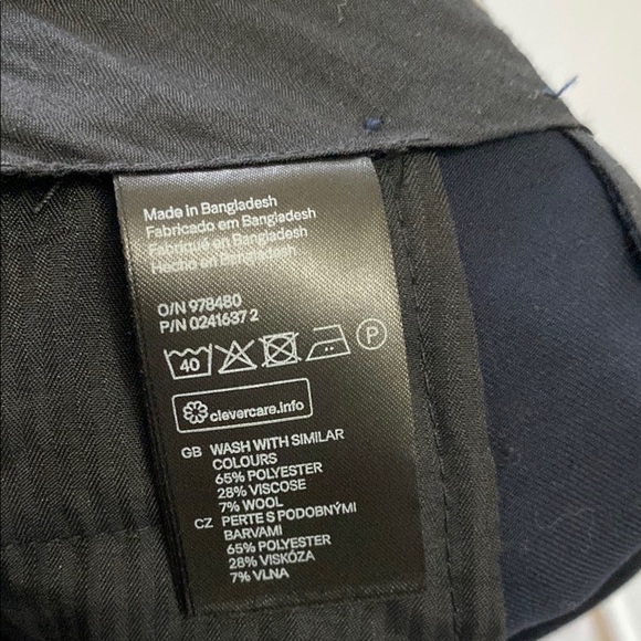 Men's H&M Slim Fit Navy Blue Pants - Picture 7 of 8